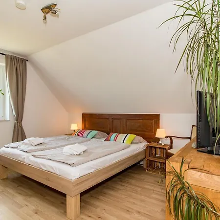 Leev Man To - #122869 Appartement *